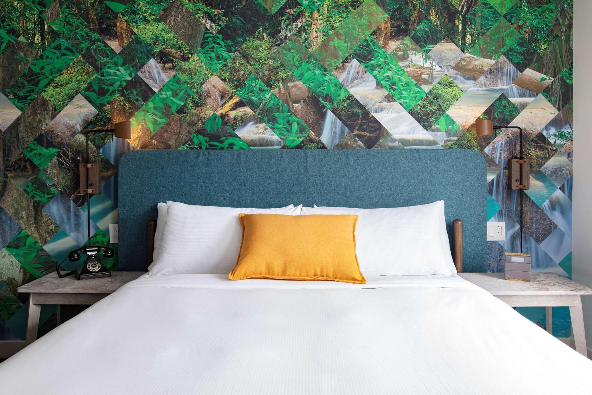 Canvas Moncton, Tapestry Collection By Hilton Eksteriør billede